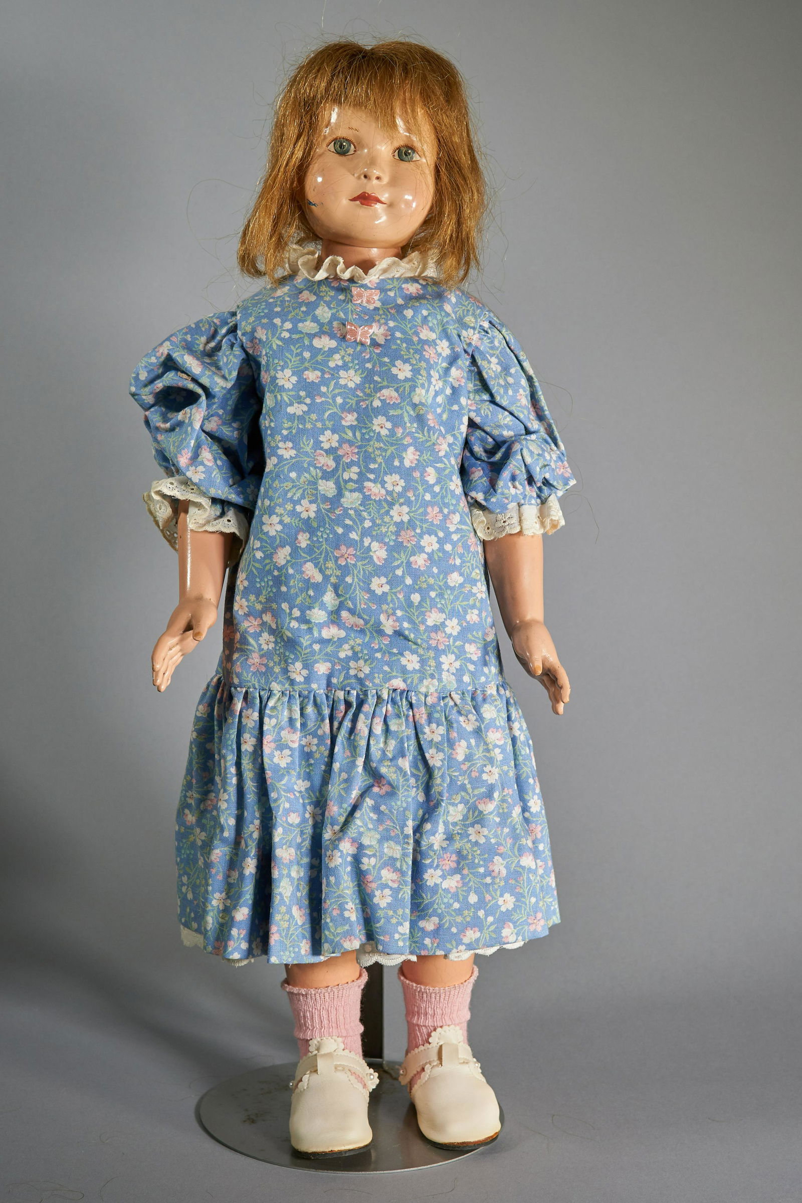 Vintage Doll: Vintage doll. DeWees Cochran Effanbee American Children Doll. All composition. Slight paint loss inner thigh. Mohair wig. 20” Circa 1940/50