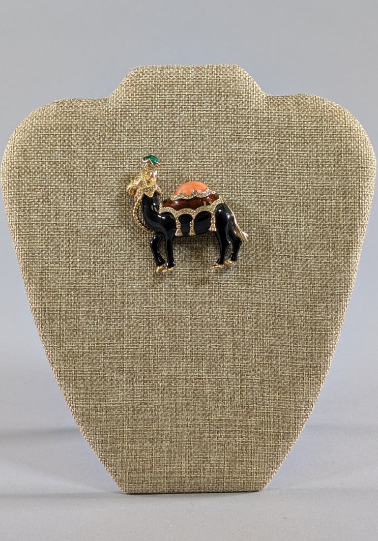 Ciner Vintage Enamel Camel Brooch with Jeweled Saddle (1 of 4)