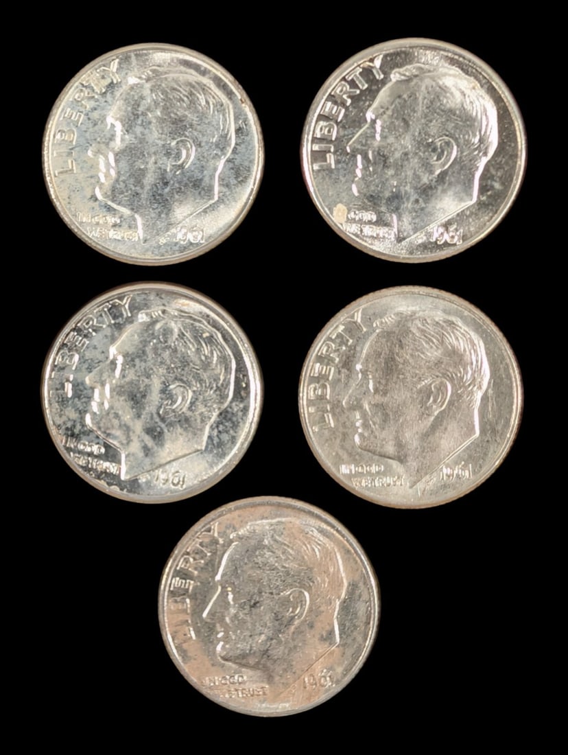 Lot 5 Roosevelt Dimes 1961 (1 of 3)
