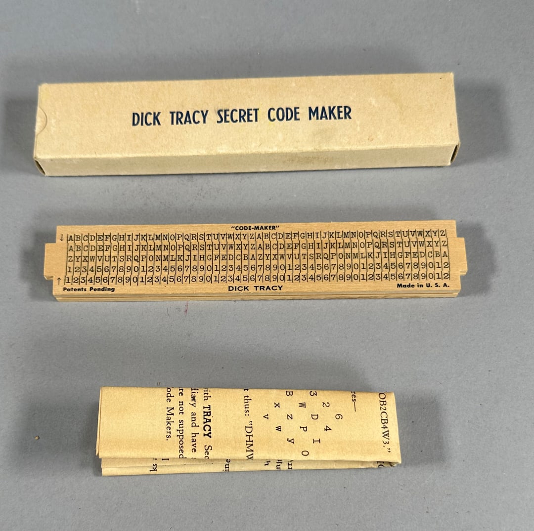 Vintage Dick Tracy Decoder NIB (1 of 4)