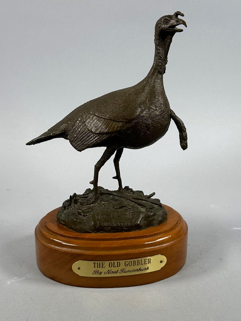 The Old Gobbler By Noel Funderburk 2 0f 15 Bronze Sculpture on Stand Approximately 5 lbs: The Old Gobbler By Noel Funderburk 2 0f 15 Bronze Sculpture on Stand Approximately 5 lbs Wear appropriate for its age.