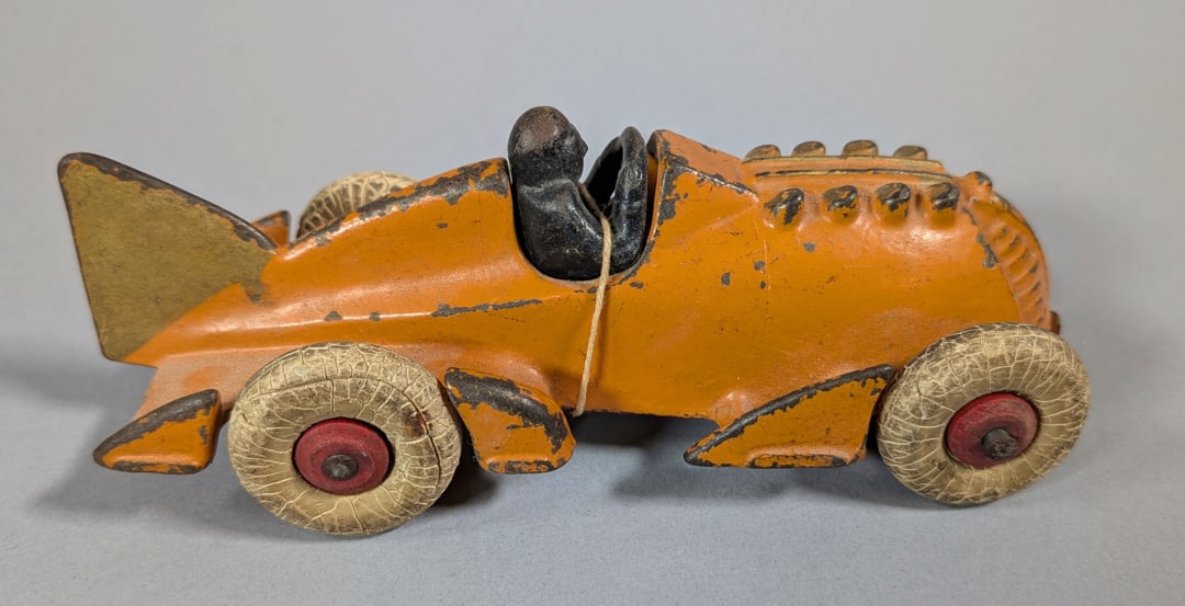 Cast Iron Hubley Rocket Man Car (1 of 3)