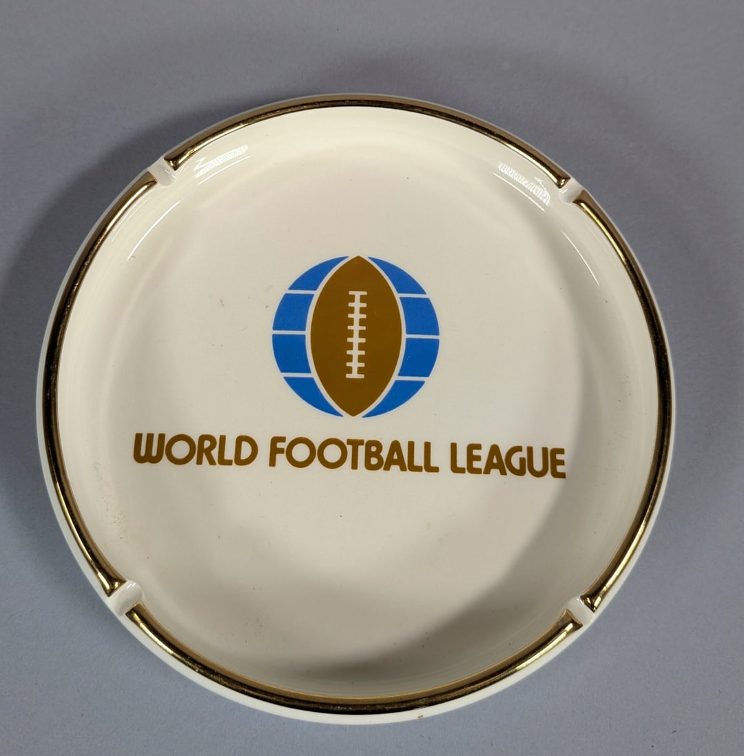 World Football League Vintage Ceramic Ashtray (1 of 1)