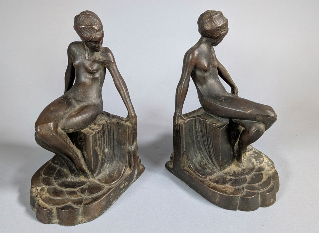 Pair Deco Female Bookends (1 of 3)