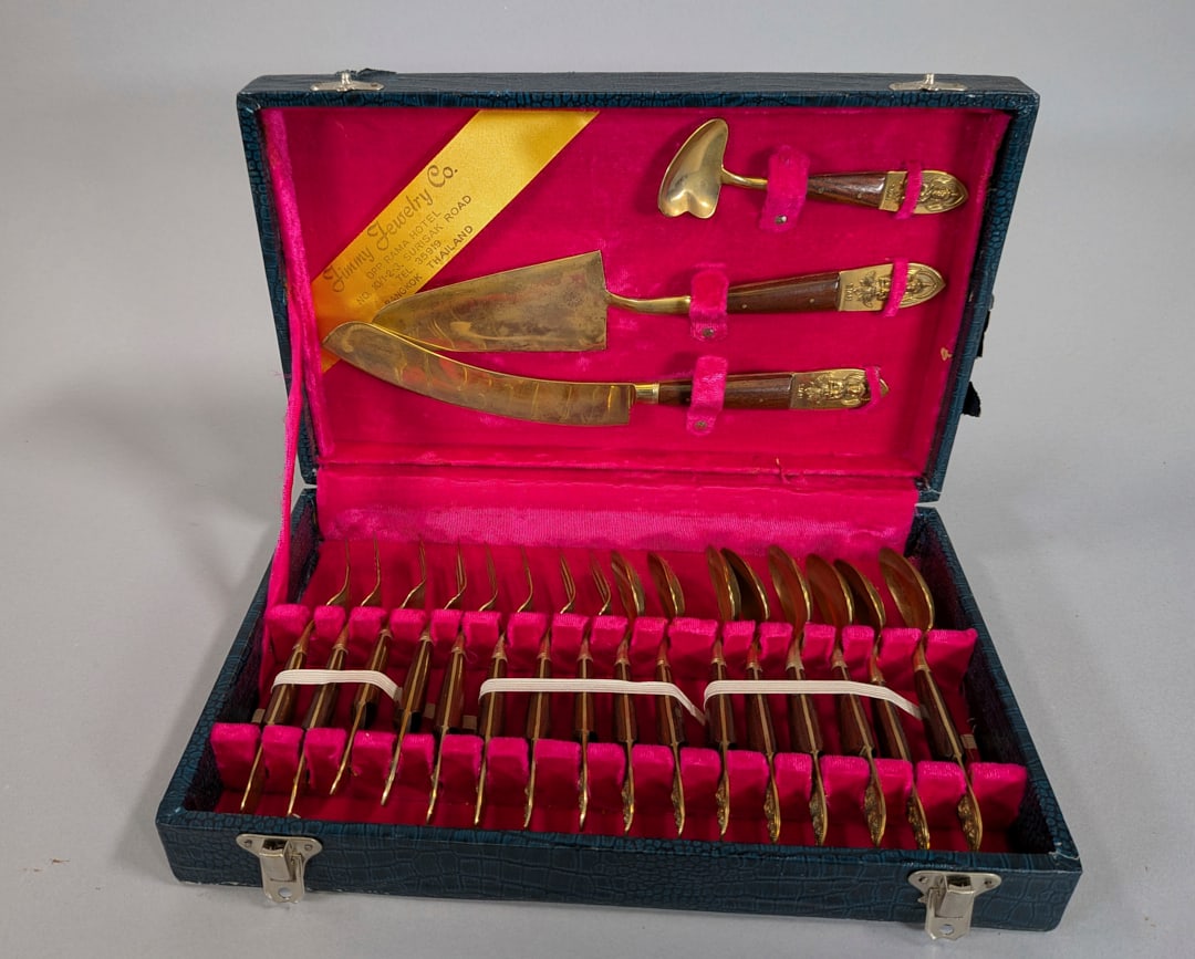 Siam Dessert Set Bronze Knive & Forks Thailand 19 pc. (1 of 4)