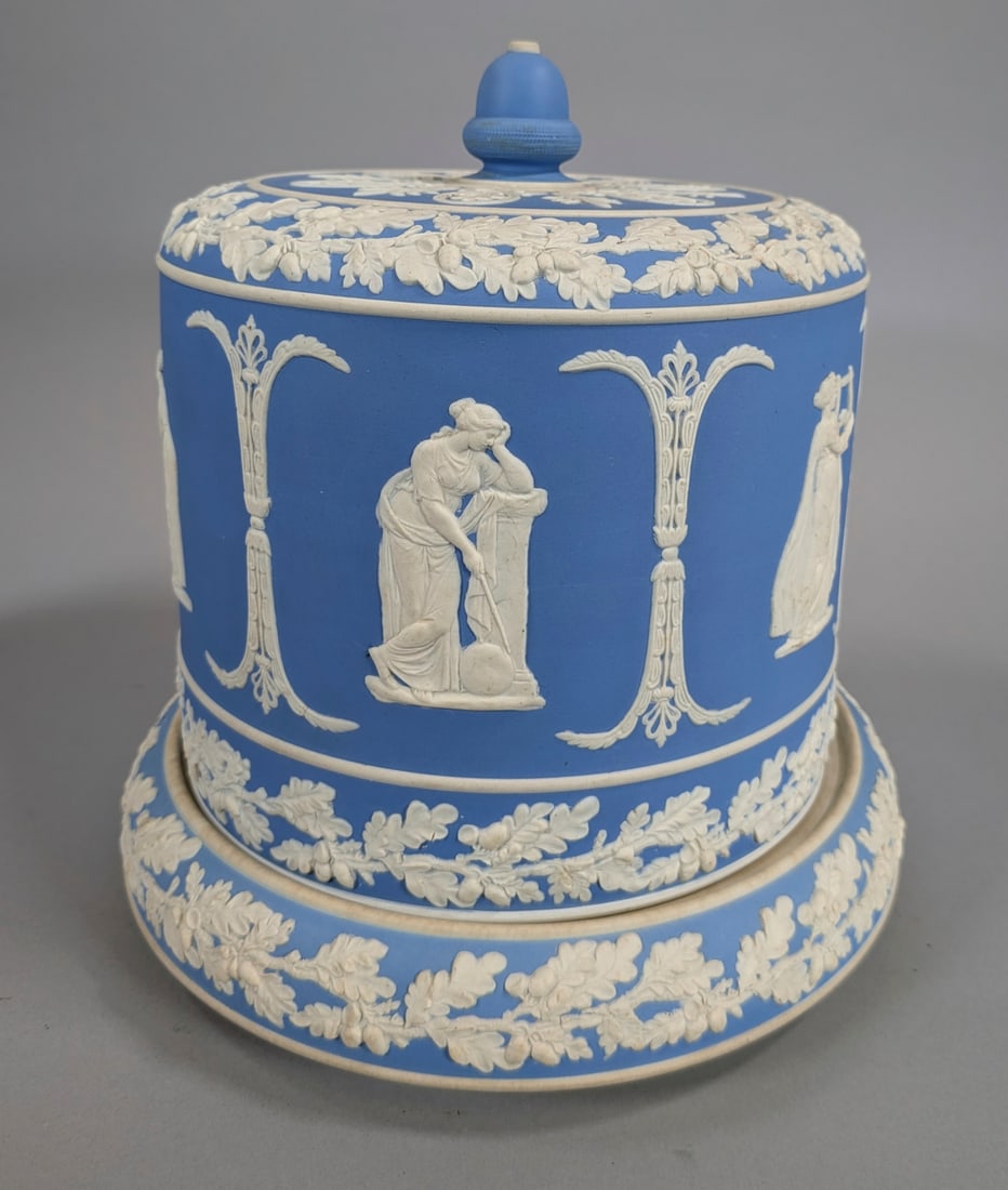 Wedgwood Antique Cheese Dish & Dome: Wedgwood Antique Cheese Dish & Dome.