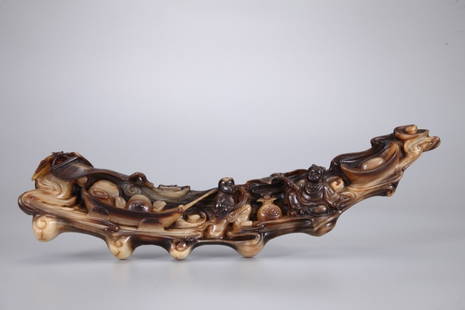 A Chinese Figures Horn Carving: A Chinese Figures Horn Carving, Qing Dynasty, Size: 33.3*10cm.