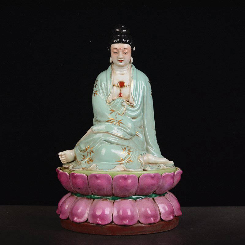 A Gilted Green Glaze Porcelain Guanyin Statue, Republic Period Auction