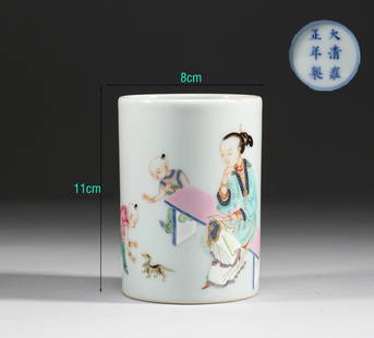 Qing Dynasty, pastel character story pen holder: H:11cmï¼ŒW:8cm,Weight:303.5g