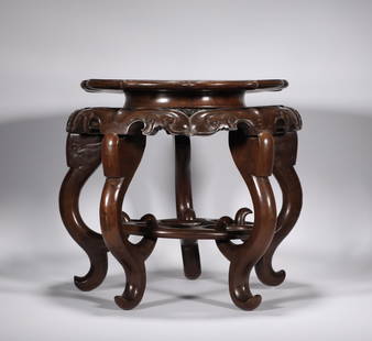 Rosewood flower holder from the Qing Dynasty: H:29cm W:30cm wt:3180g