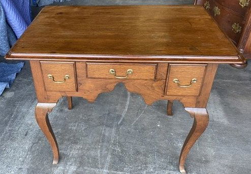 18th Cent. American Walnut Lowboy, Possibly Virginia (1 of 5)
