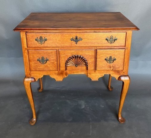 18th Century New England Queen Anne Cherry Lowboy with Pad Feet and Shaped Top (1 of 14)