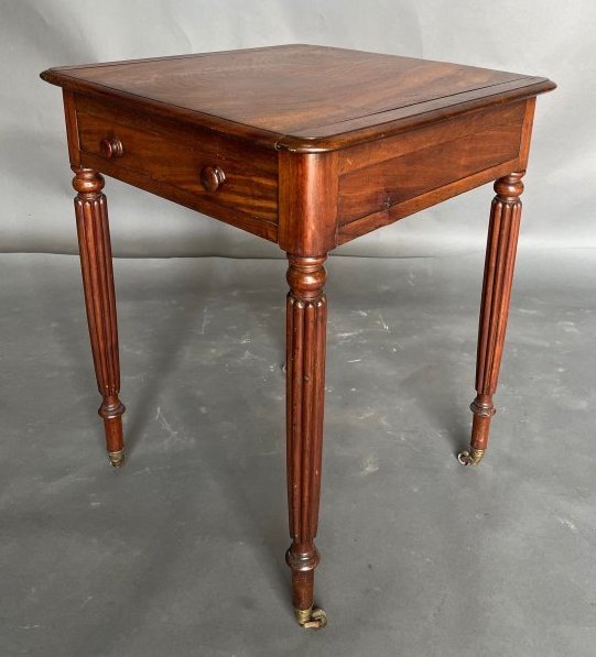 19th Century Metamorphic Mahogany Backgammon Table with Removable Top, Probably by Gillows (1 of 8)