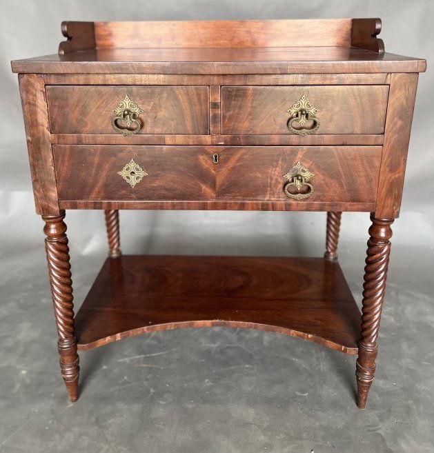 19th Century American 3 Drawer Stand in  Crotch Mahogany (1 of 11)