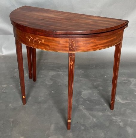 Diamond and Bellflower Inlaid American Federal Period Mahogany Card Table (1 of 12)