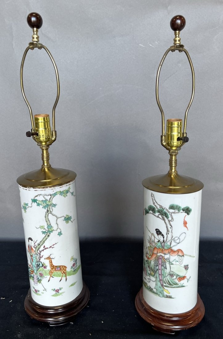 Pair of Vintage White Chinese Lamps: Pair of Vintage White Chinese Lamps25H x 6 Diameter inches