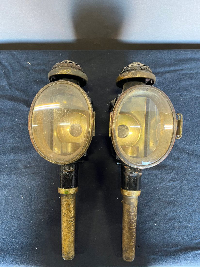 PAIR of 19th Century English or American Coach Lamps: PAIR of 19th Century English or American Coach Lamps 19H x 5W x 9D inches