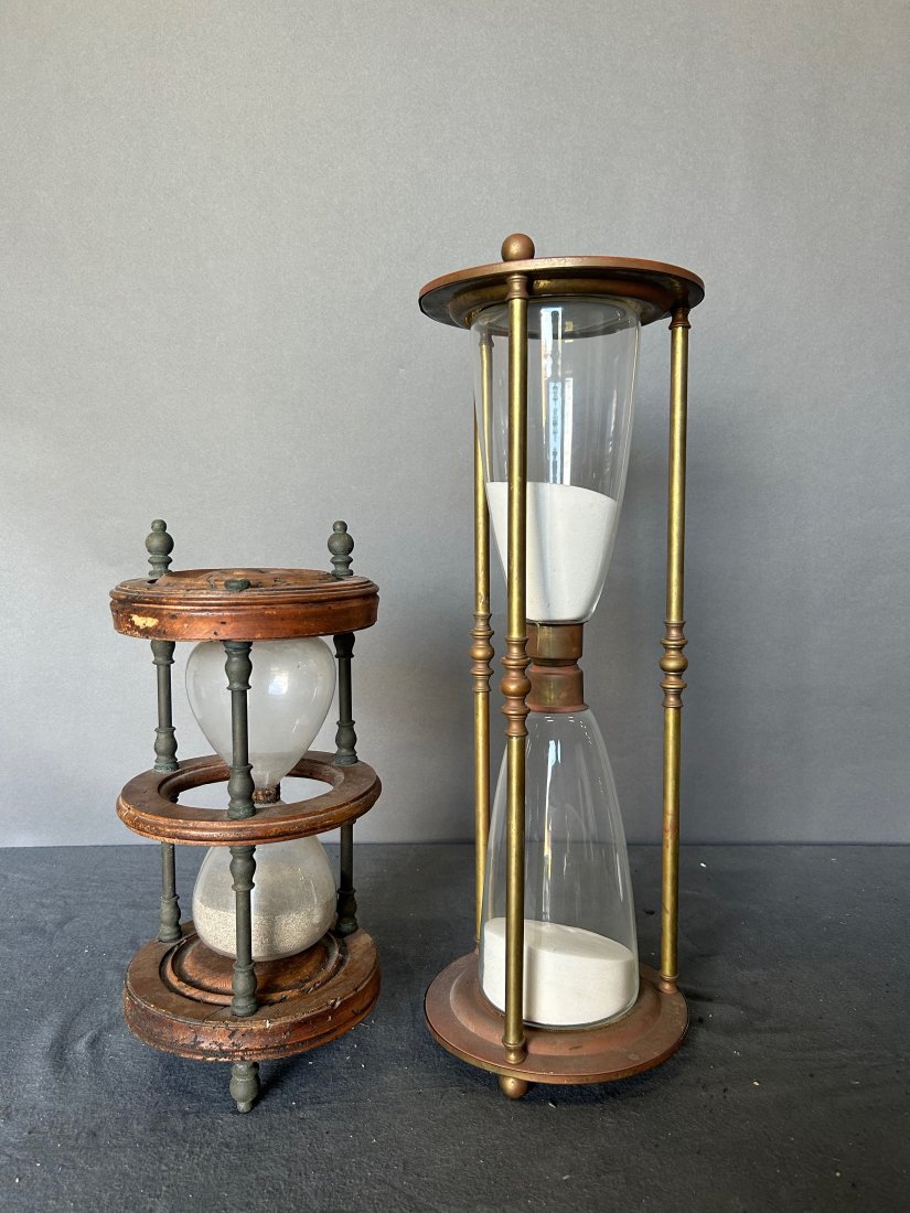 2 Large Vintage Hour Glasses (1 of 5)