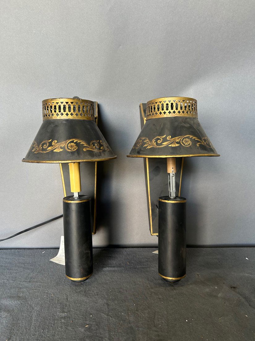 Pair of Regency style tole sconces (1 of 5)