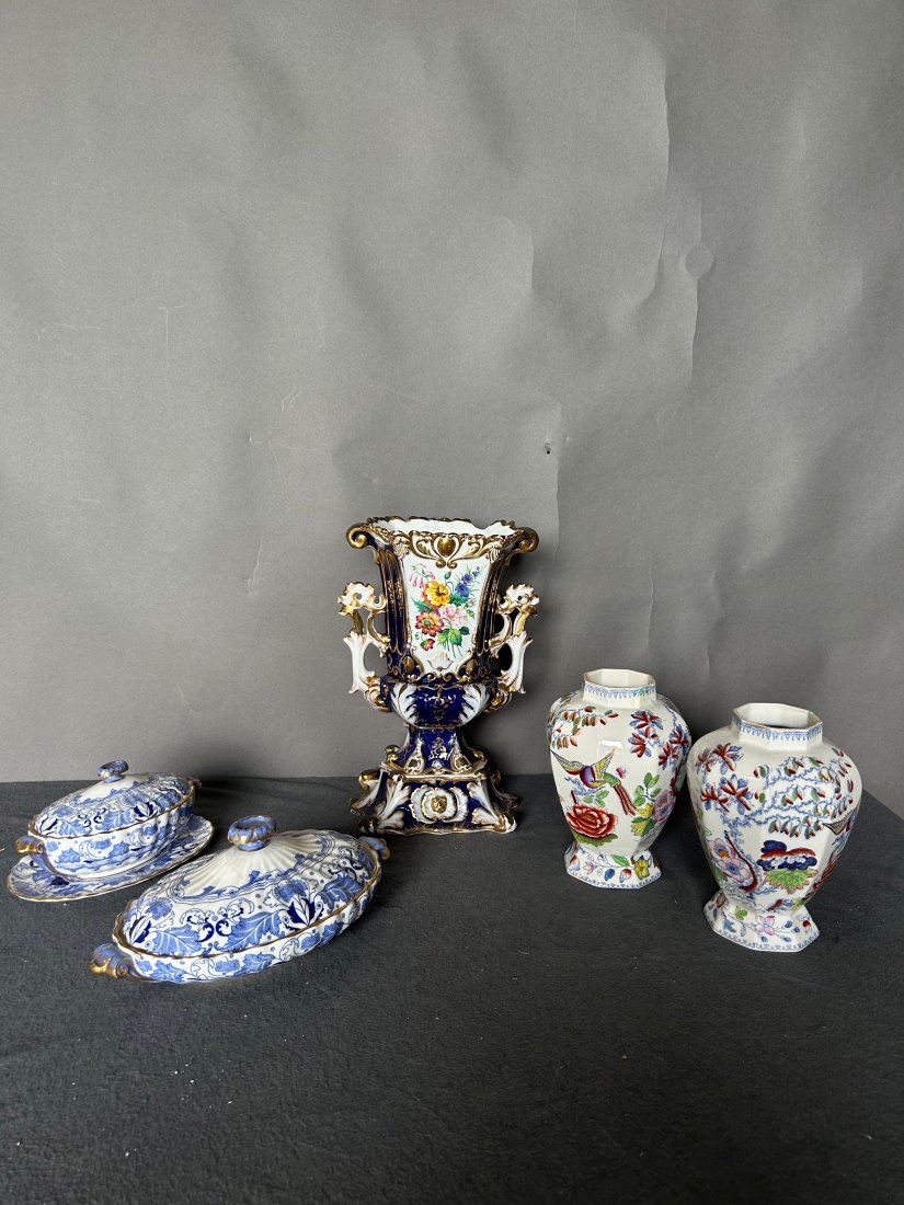 Grouping of porcelain- garniture urns and tureens: x