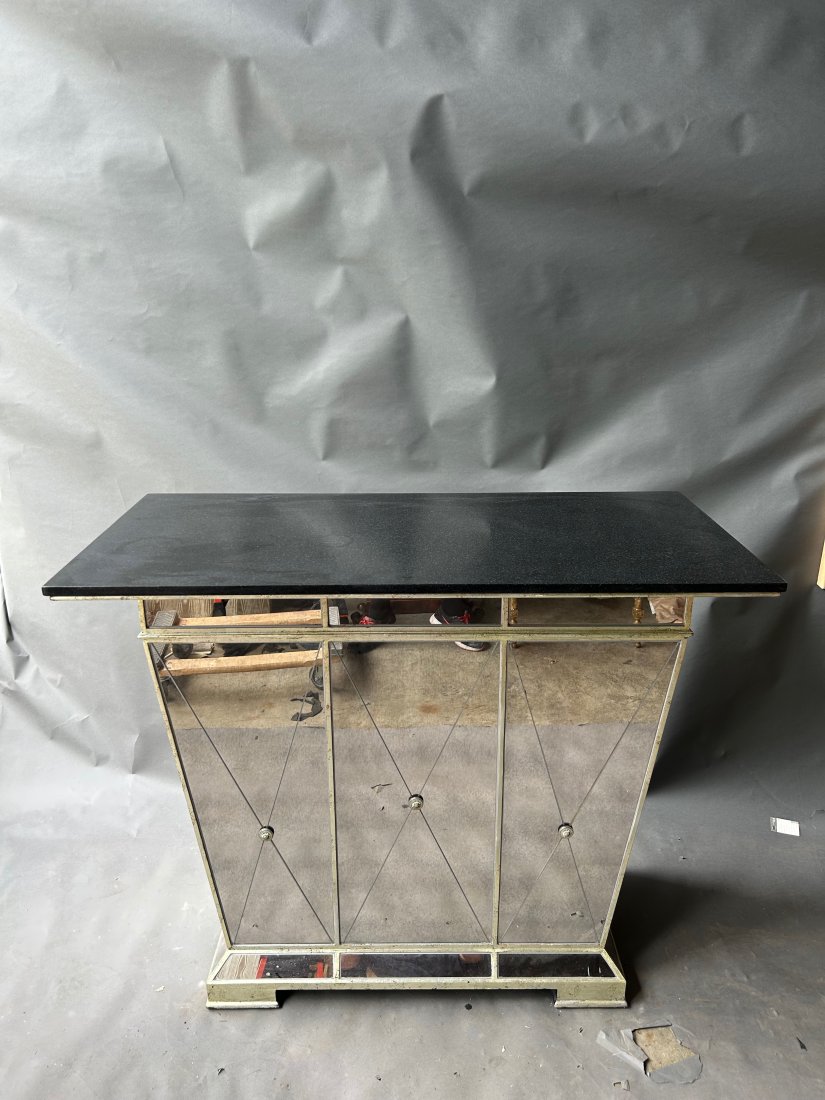 Fabulous Custom Made Mirrored Bar (1 of 16)