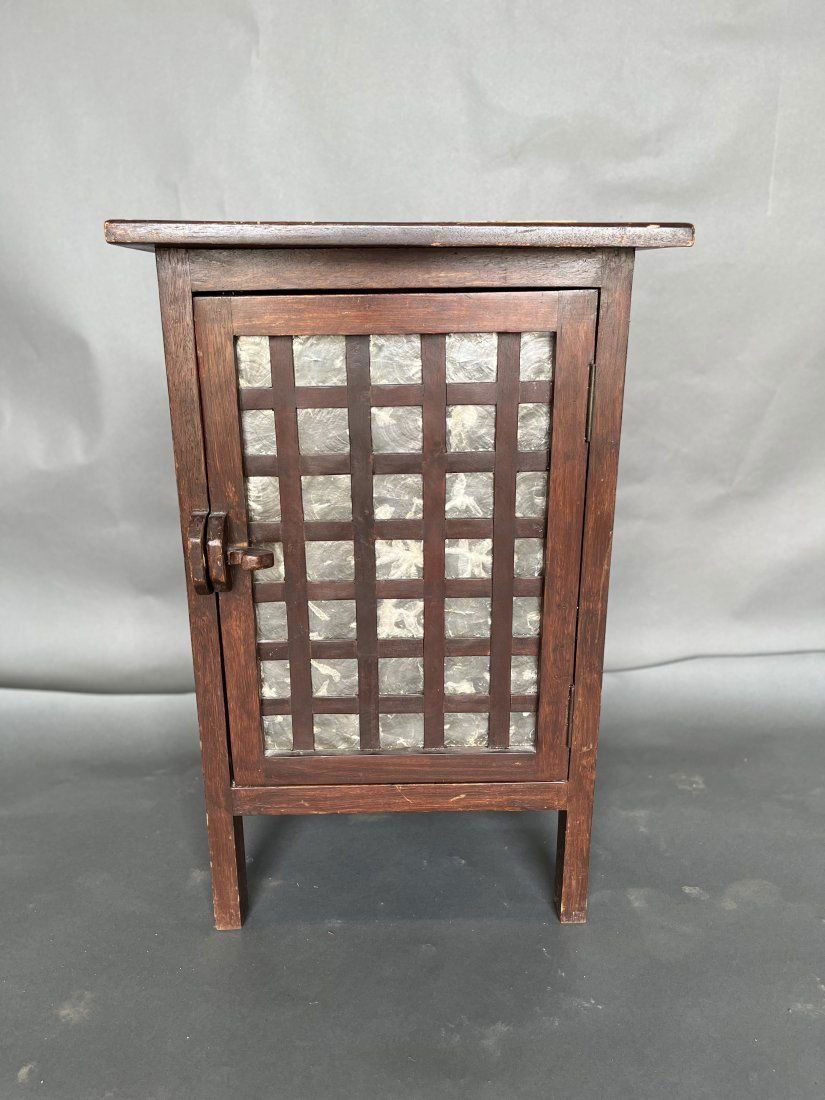 Mission style oak and Mica stand (1 of 11)