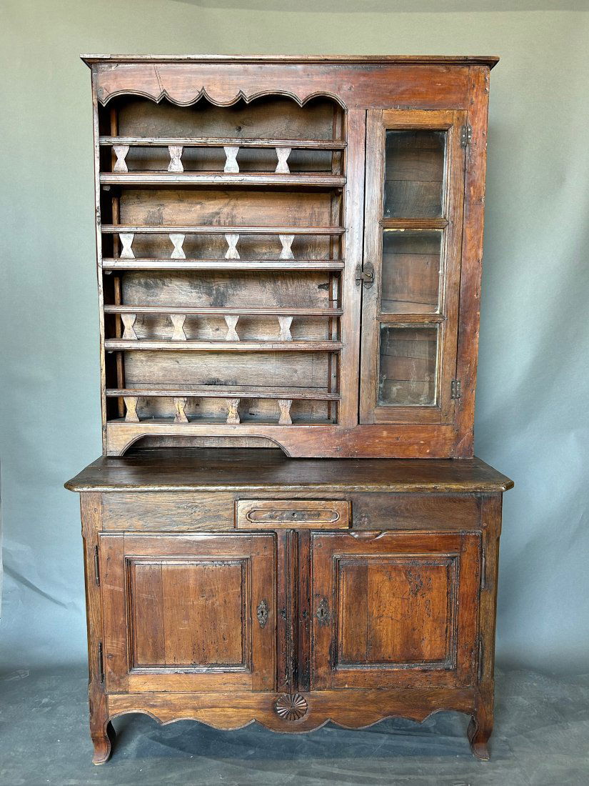 18th Century French Buffet Du Corps (1 of 14)