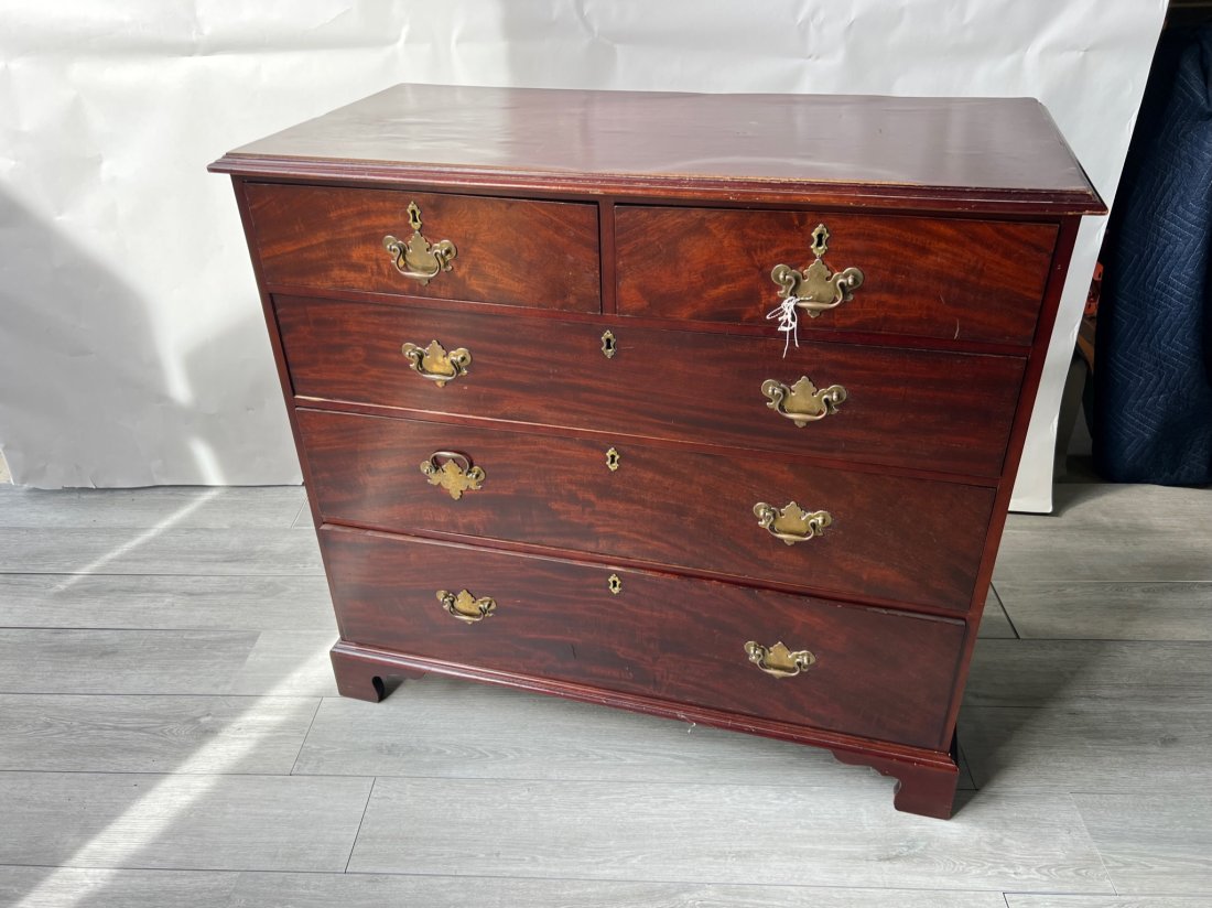 Antique English Mahogany Chest of Drawers: Antique English mahogany chest of drawers. Some restorations and repairs, drawers work well