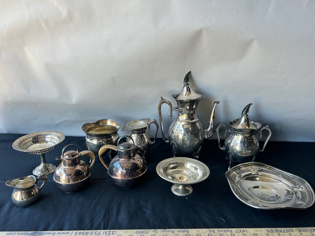 Grouping of silver plate and sterling silver objects (1 of 12)