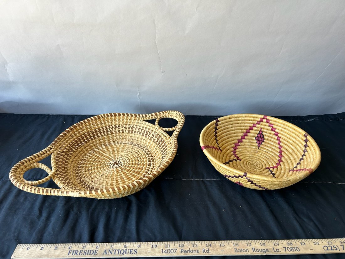 2 Charleston made sawgrass baskets: 2 Charleston made sawgrass baskets