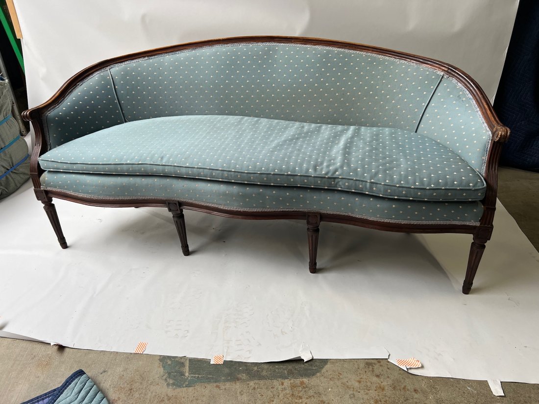 19th Century French Serpentine Sofa: 19th Century French Serpentine Sofa