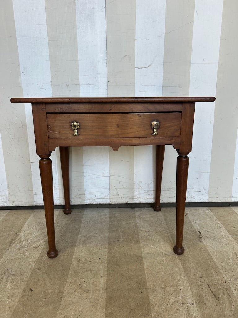 Early 19th Century One Drawer Side Table, likely American (1 of 16)