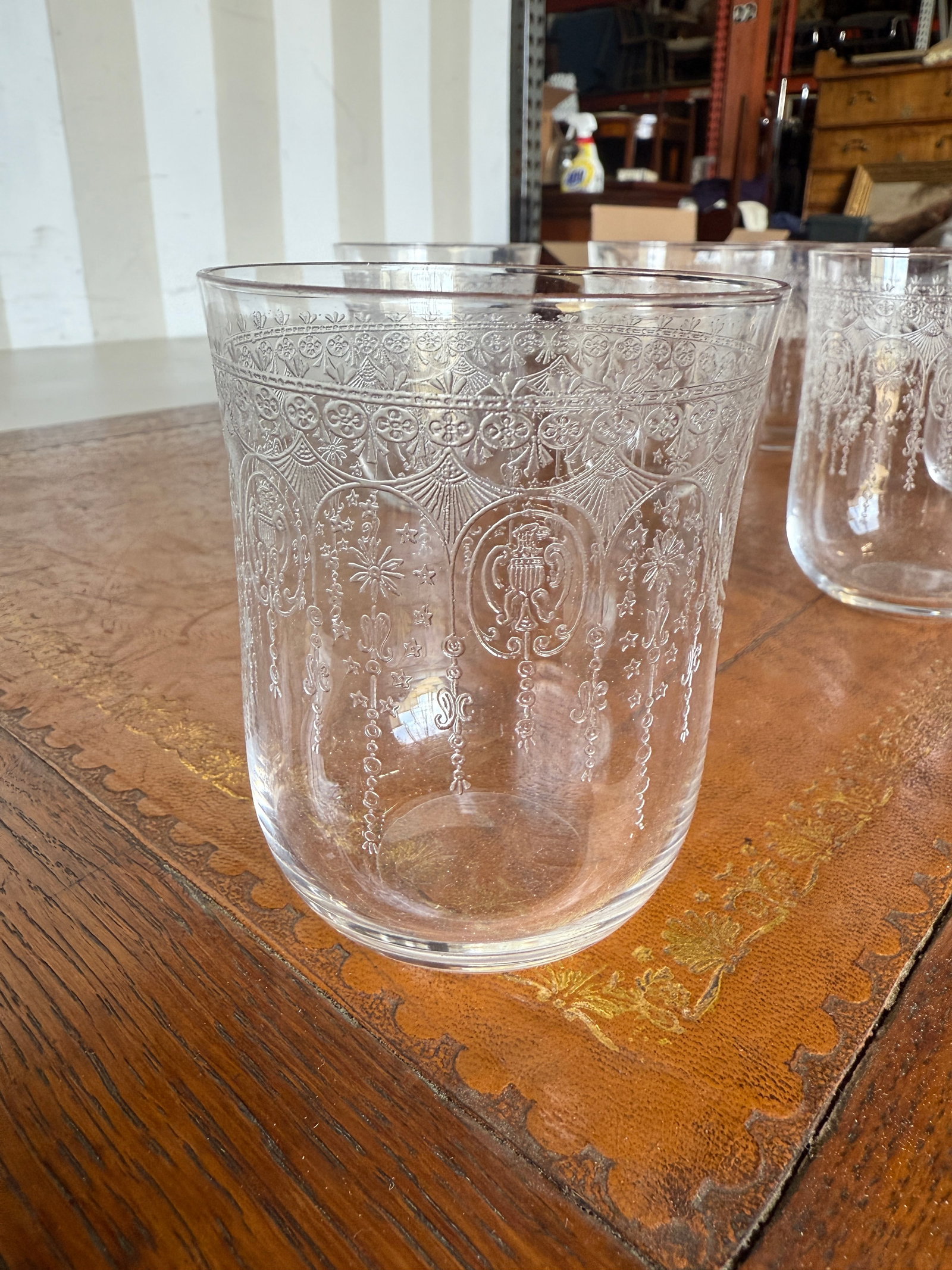 RARE Theodore Roosevelt 7 piece etched highball set - 4