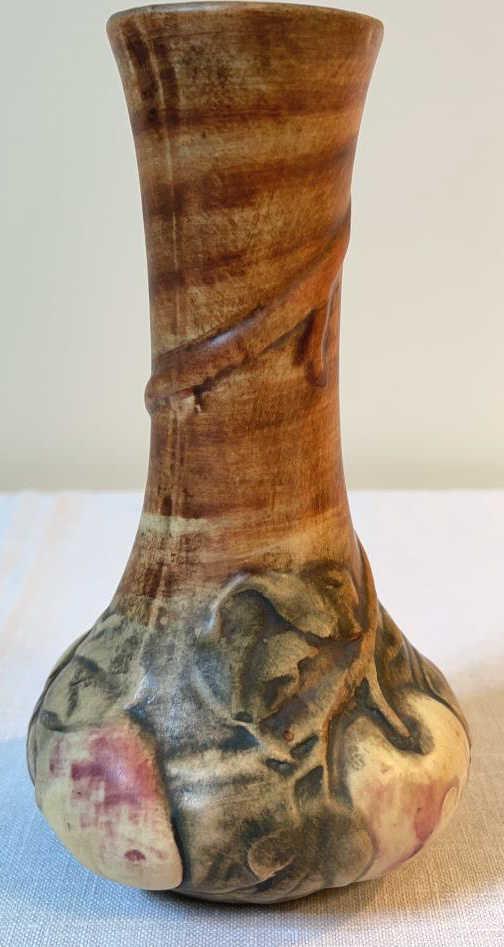 Antique Weller Baldin Apple Vase: Very good condition, ca 1915-1920. 7 tall.