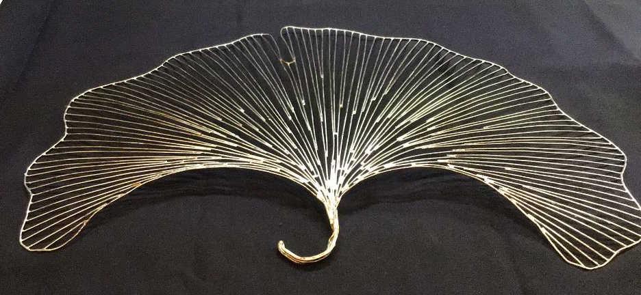 Sculptured Metal Gingko Leaf Art: 23 X 15.