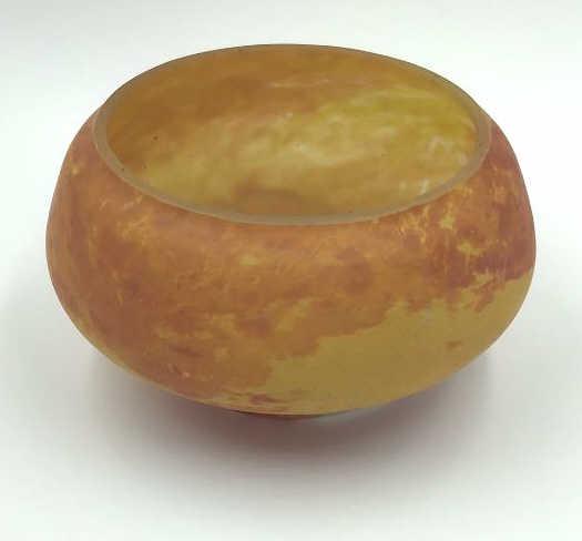 Daum Nancy Art Glass Bowl: 5.5 diameter X 3.25 tall. Signed on the side, Daum Nancy.