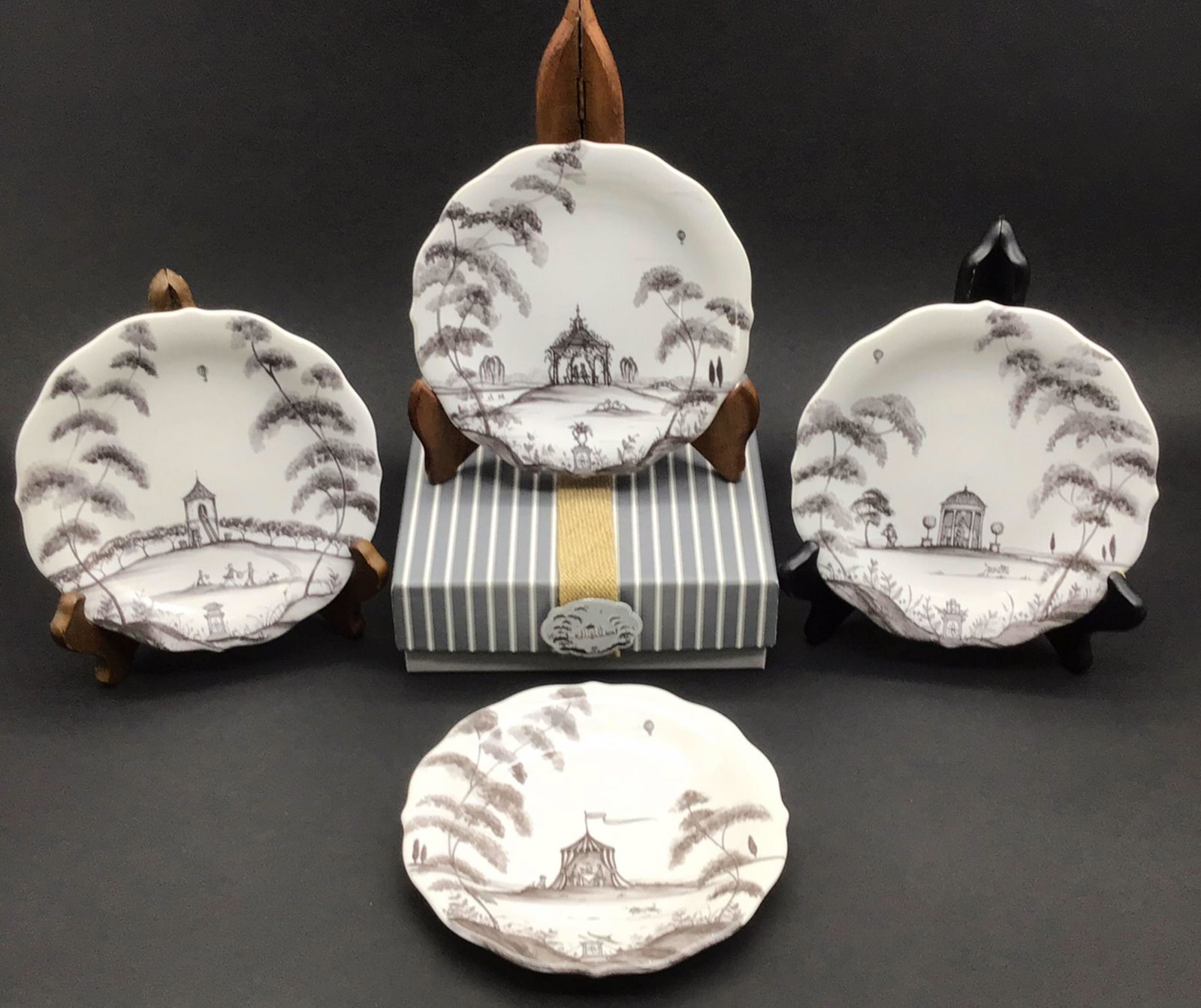 Boxed Set of Four Juliska Cocktail Plates: 6.5 diameter.