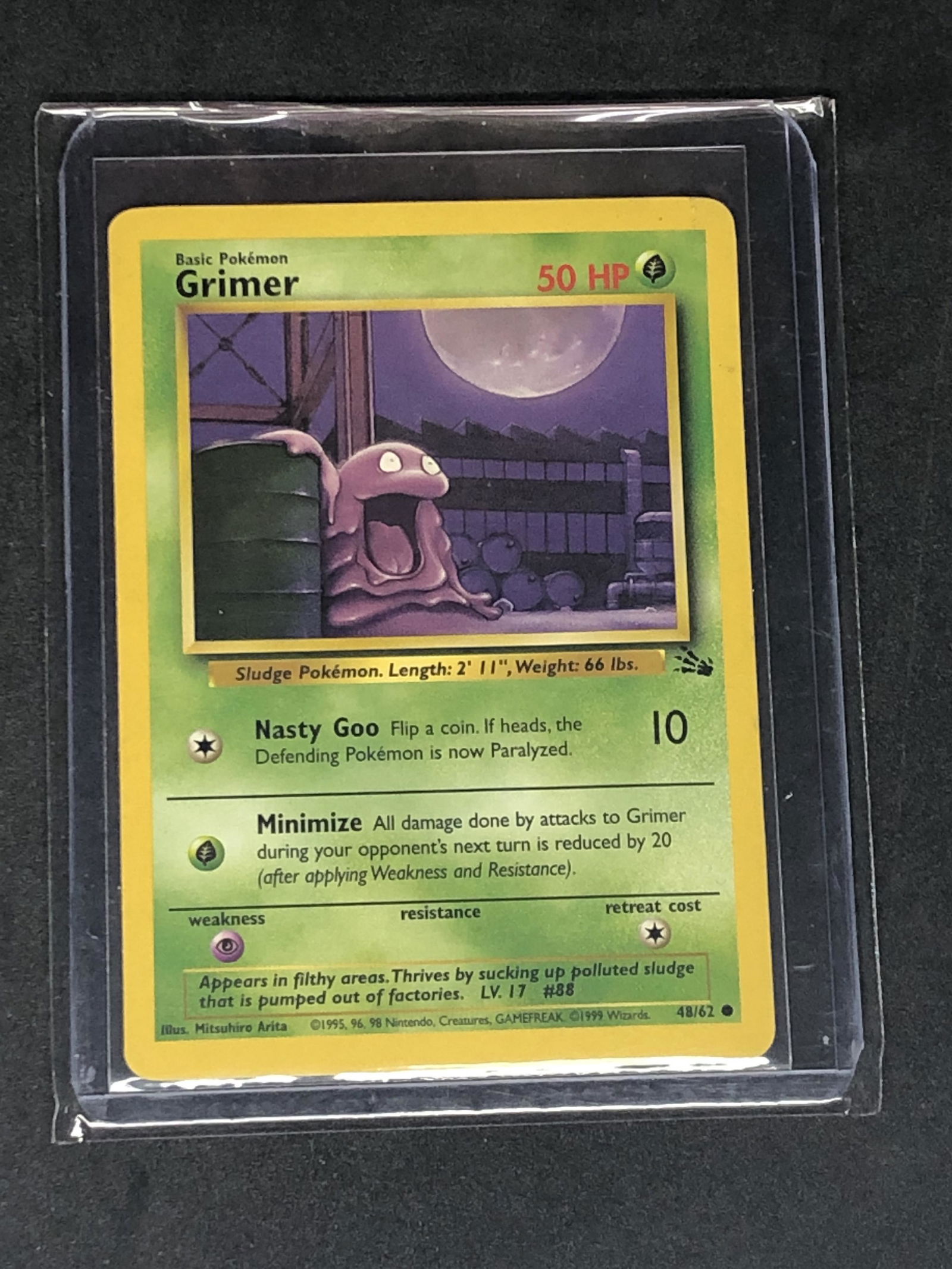 Fossil Set Grimer Pokemon Card: Pokemon Card