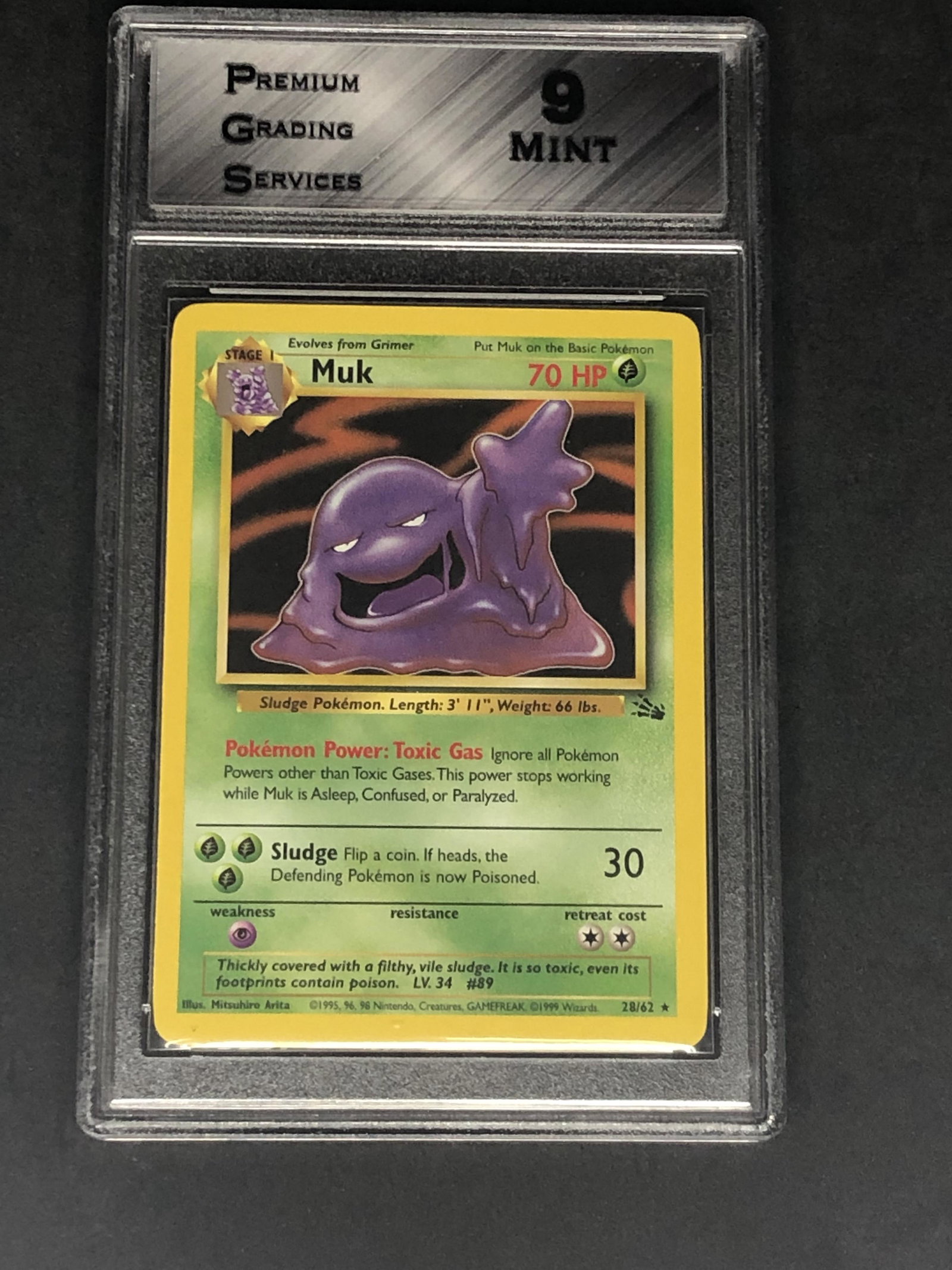 Fossil Set Muk Graded PGS 9 (1 of 1)
