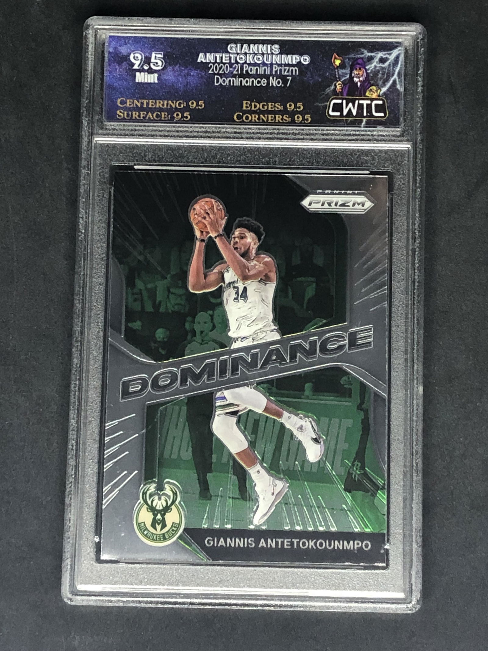 Giannis Antetokounmpo Panini Prizm Graded CWTC 9.5 (1 of 1)