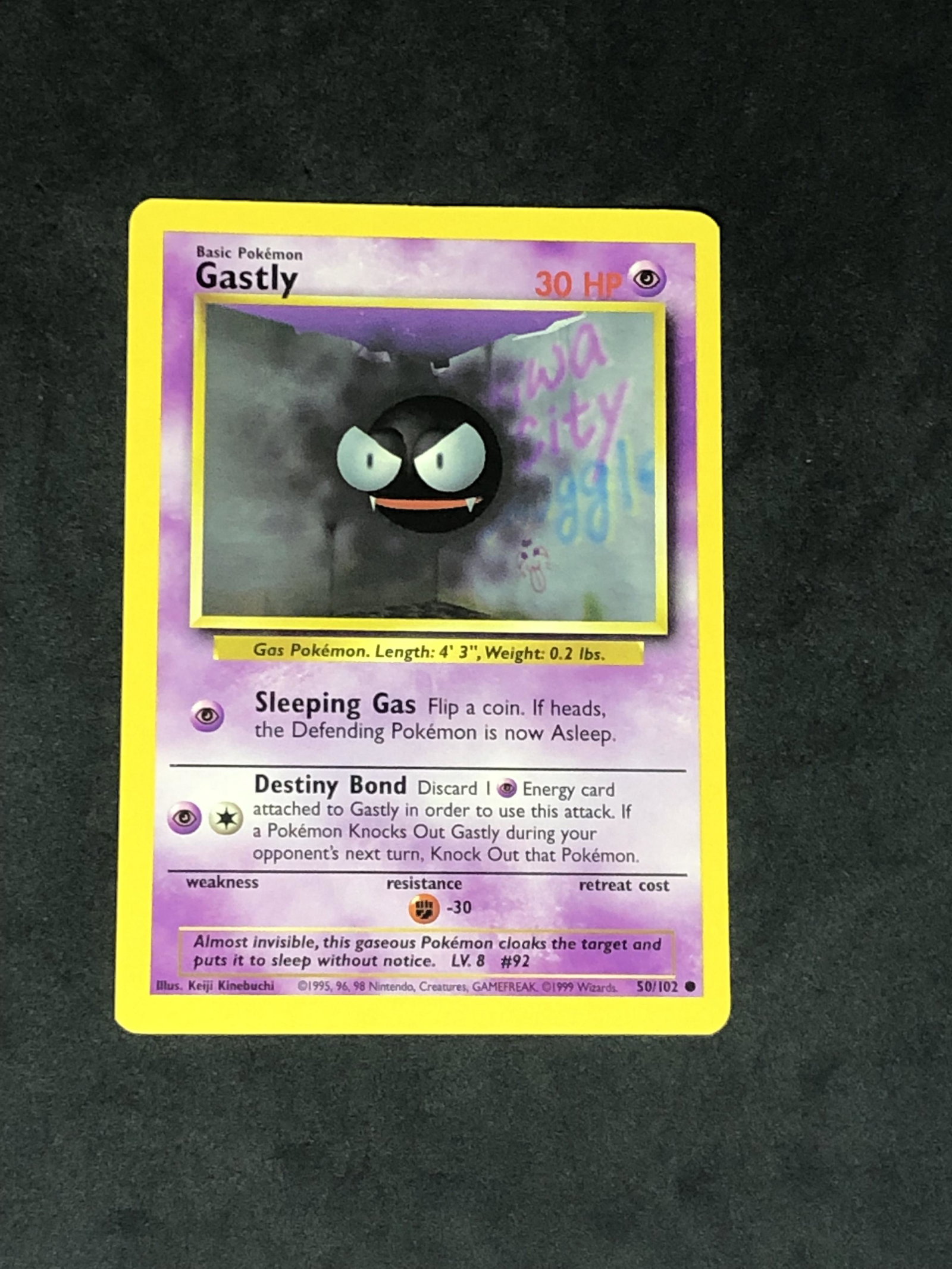Vintage Base Set Gastly Pokemon Card (1 of 1)