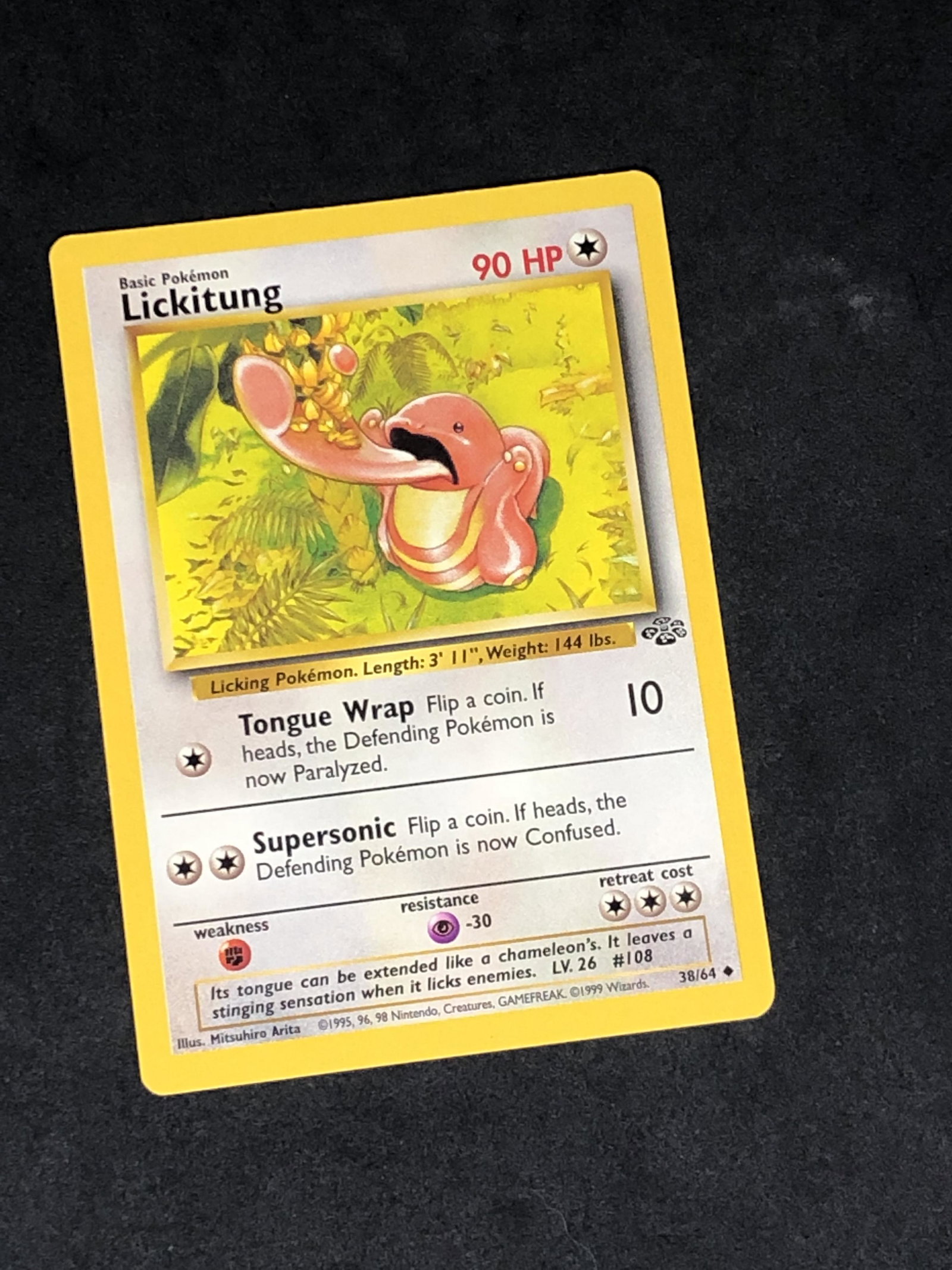 Vintage Jungle Set Lickitung Pokemon Card: Vintage Jungle Set Lickitung Pokemon Card