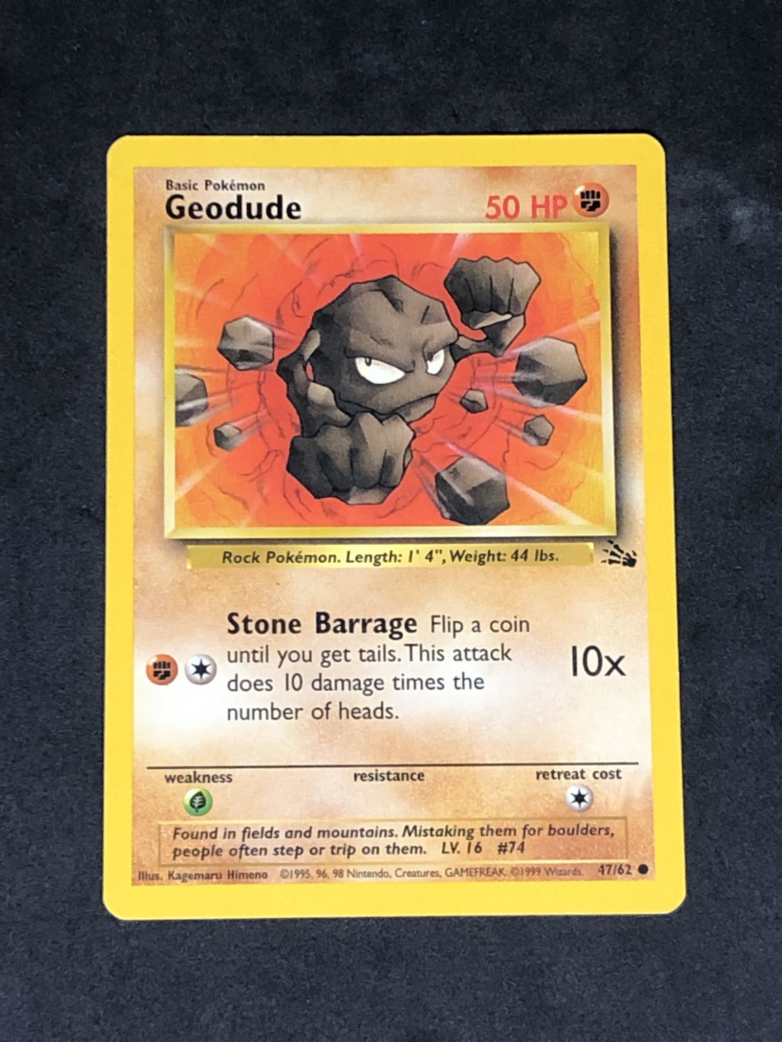 Vintage Fossil Set Geodude Pokemon Card: Vintage Fossil Set Geodude Pokemon Card