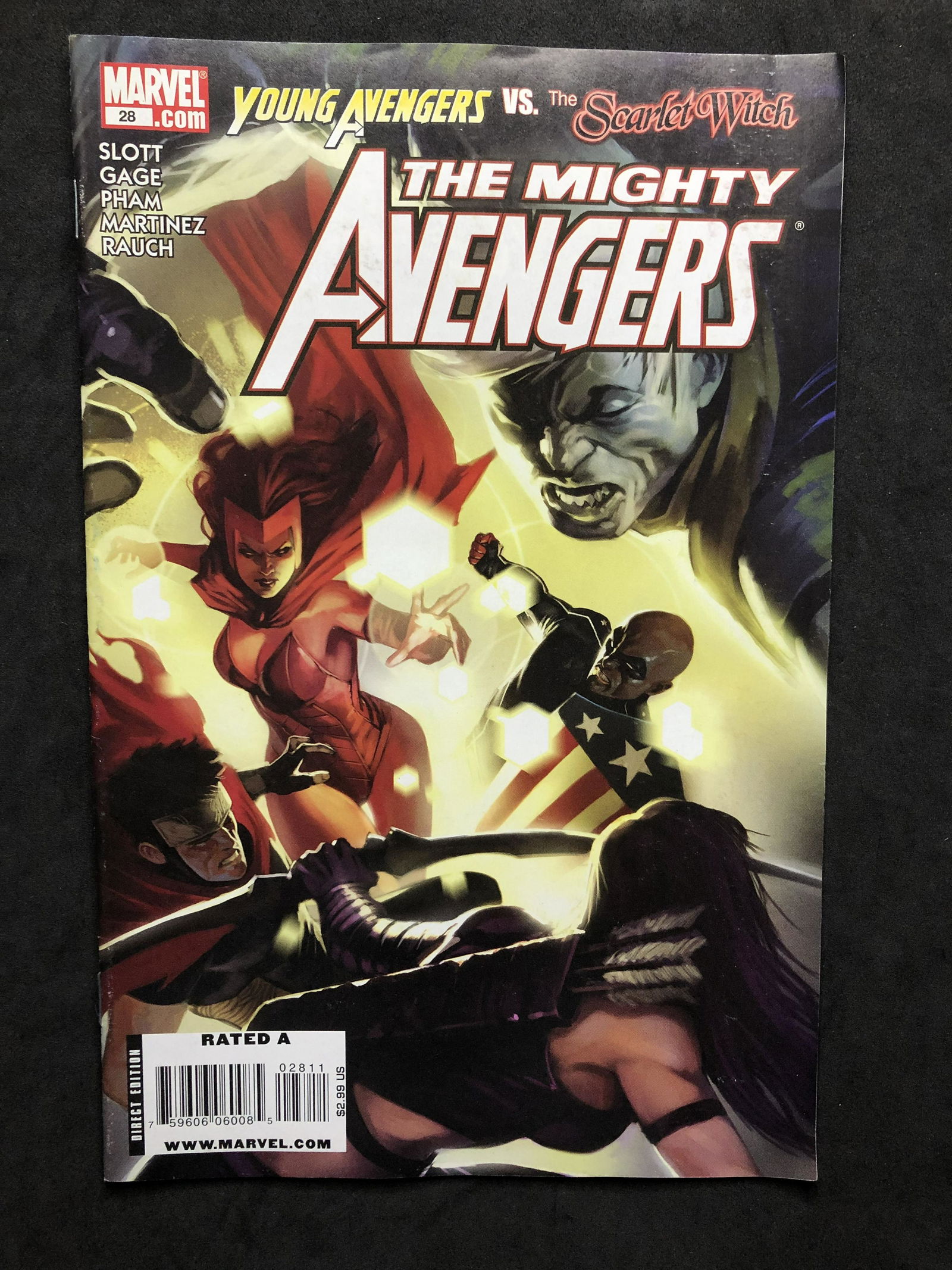 Marvel The Mighty Avengers Comic Book (1 of 1)