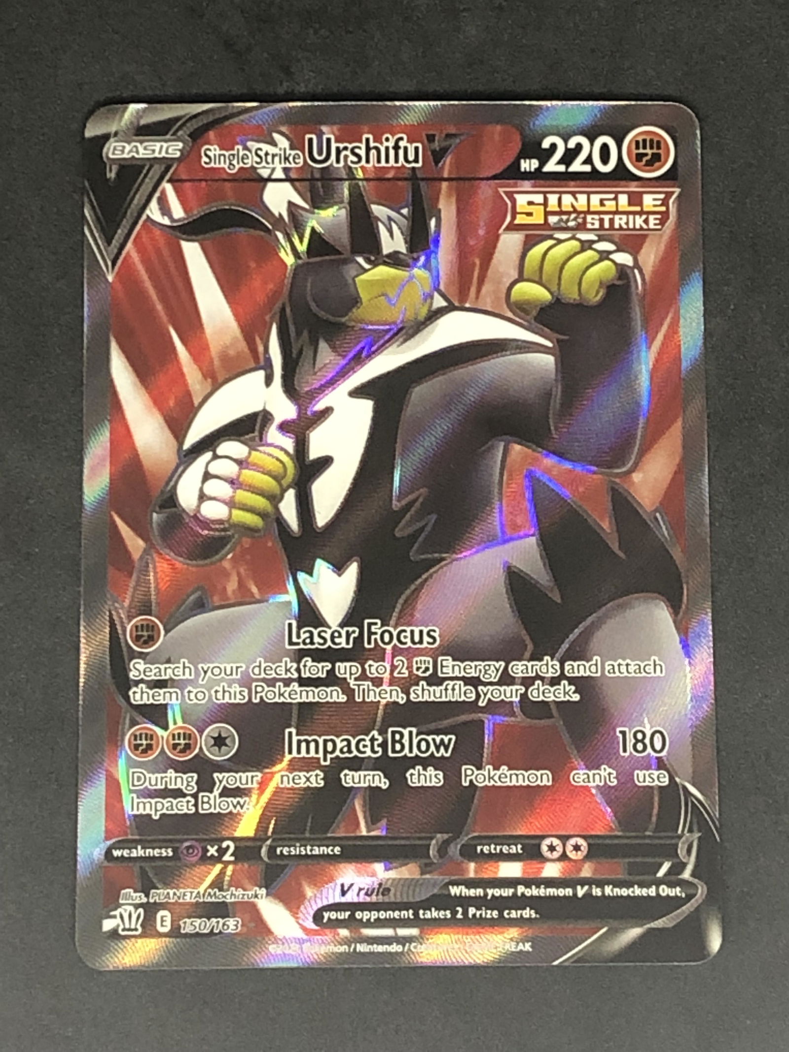 Single Strike Urshify V Full Art Pokemon Card (1 of 1)