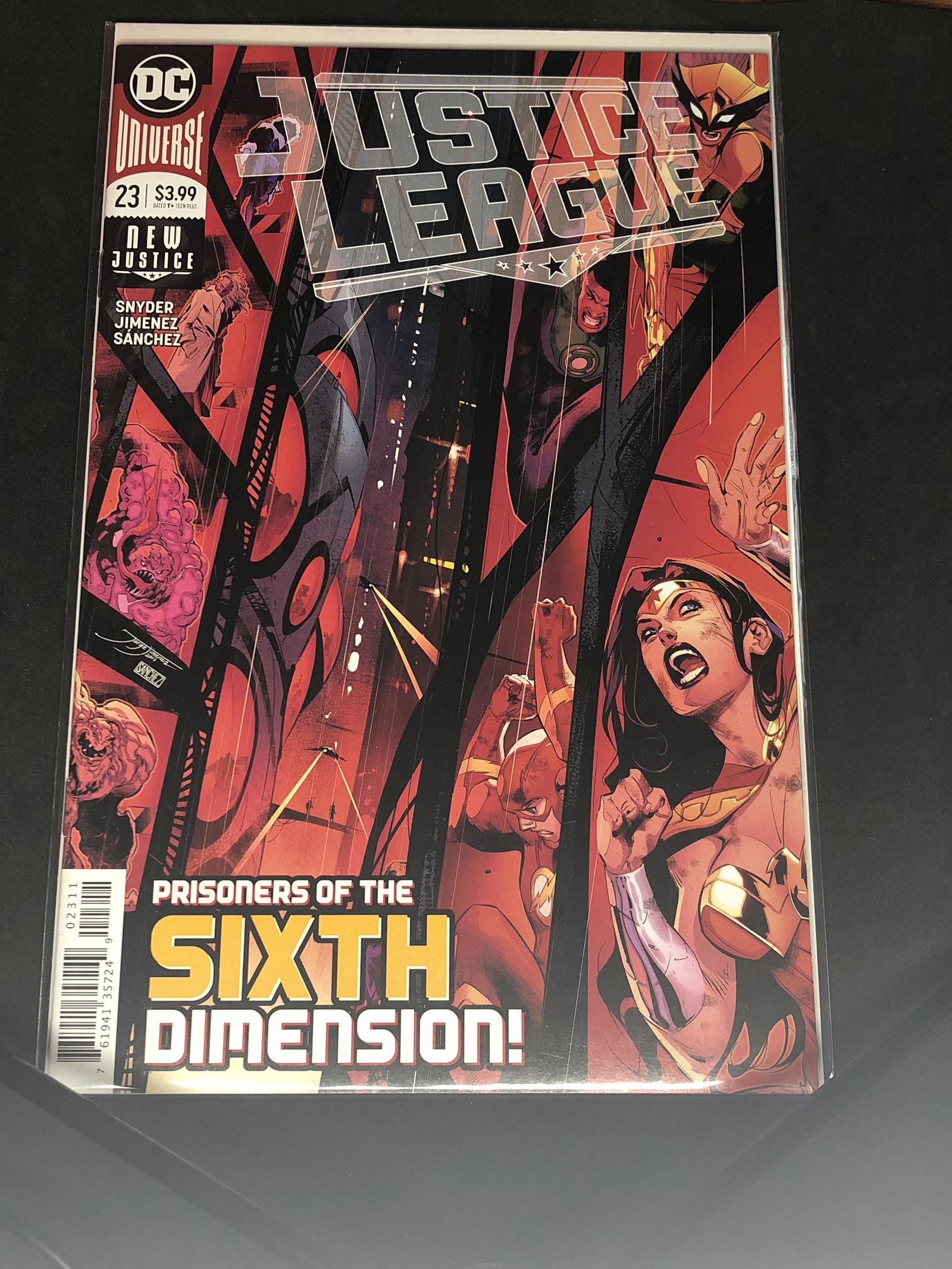 DC Justic League Collectible Comic Book (1 of 1)