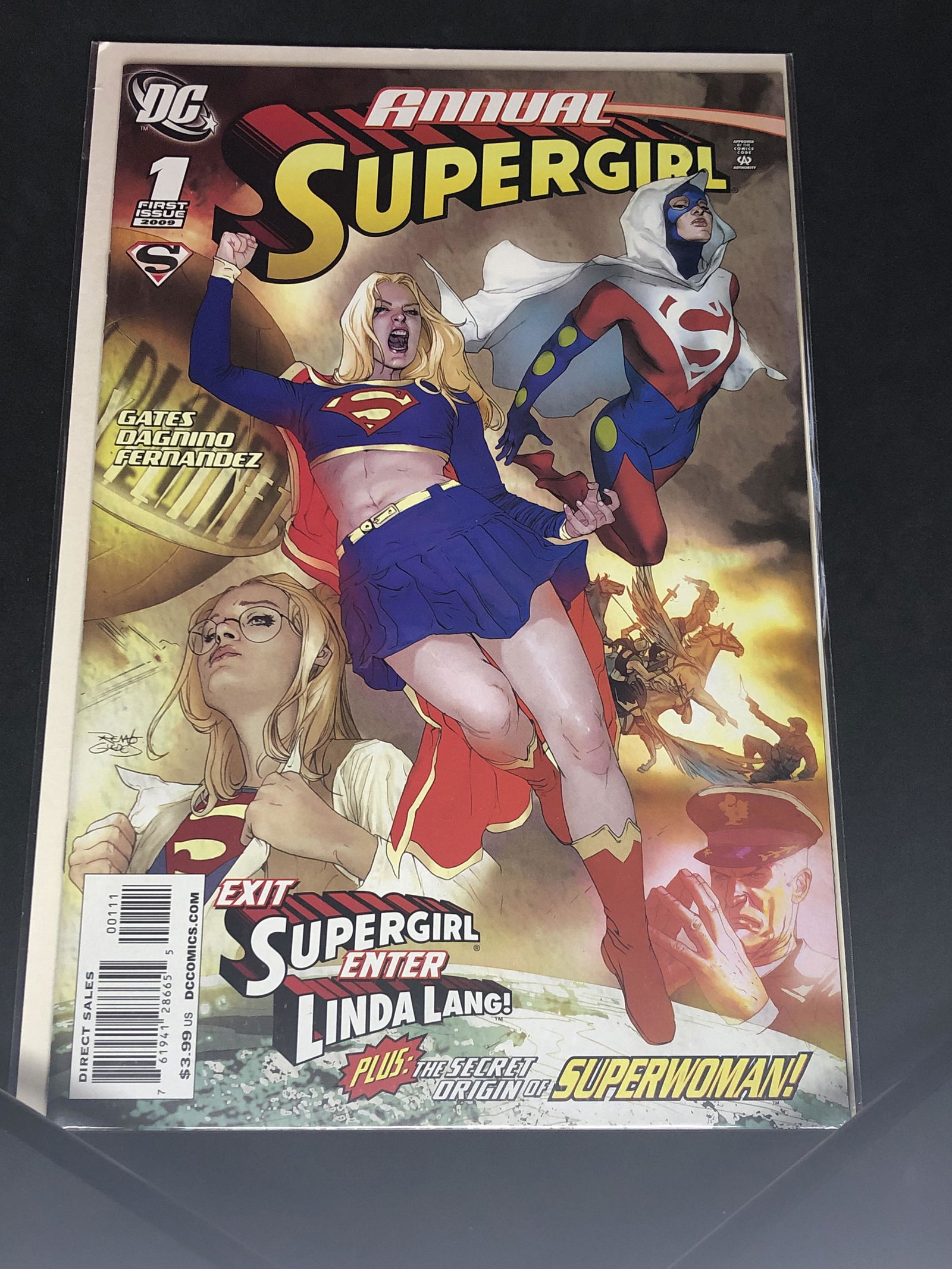 DC Supergirl Collectible Comic Book (1 of 1)