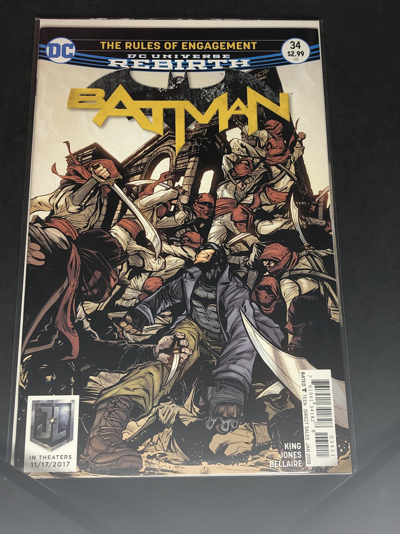 DC Batman Collectible Comic Book: DC Batman Collectible Comic Book