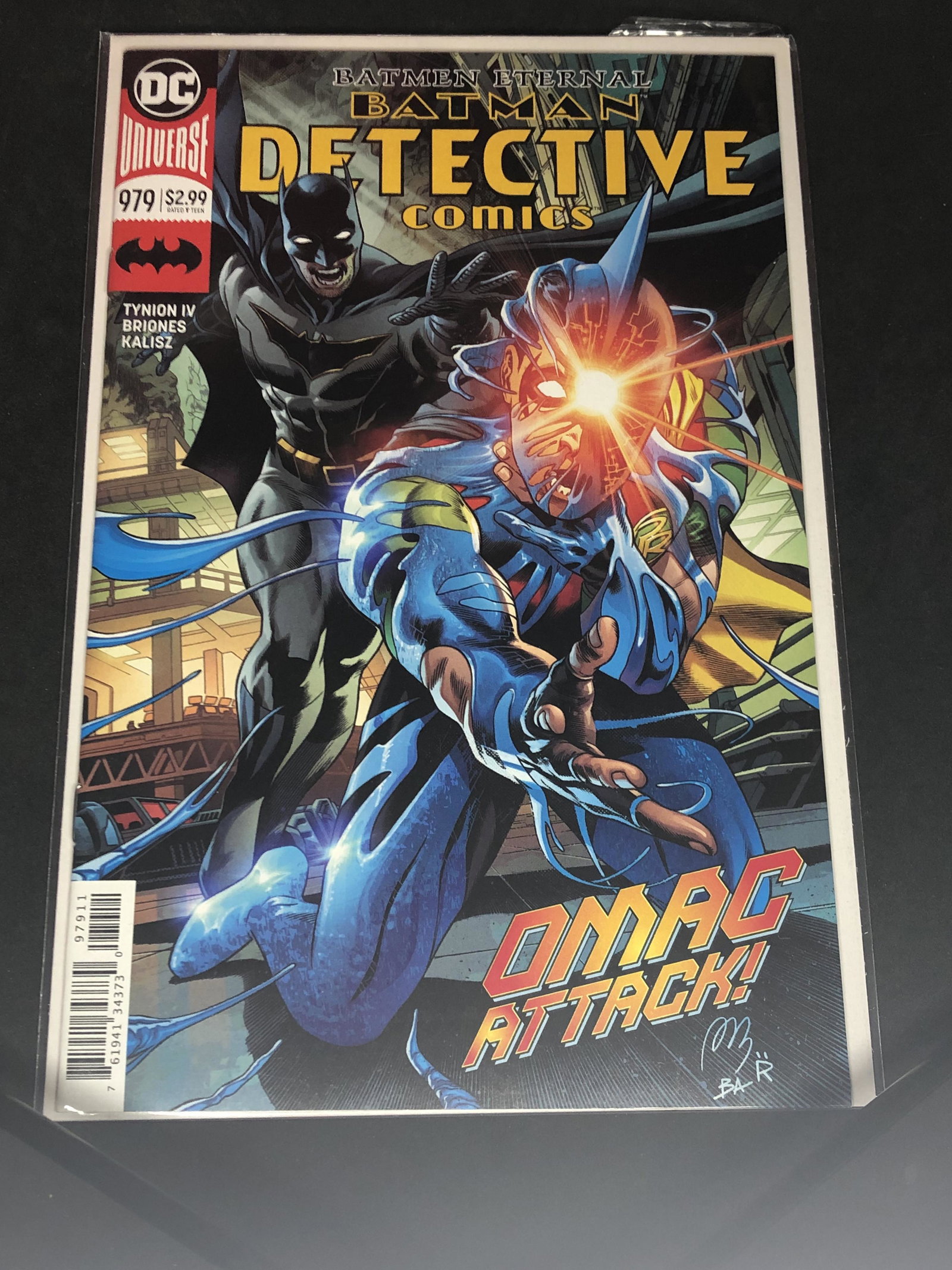DC Batman Collectible Comic Book: DC Batman Collectible Comic Book
