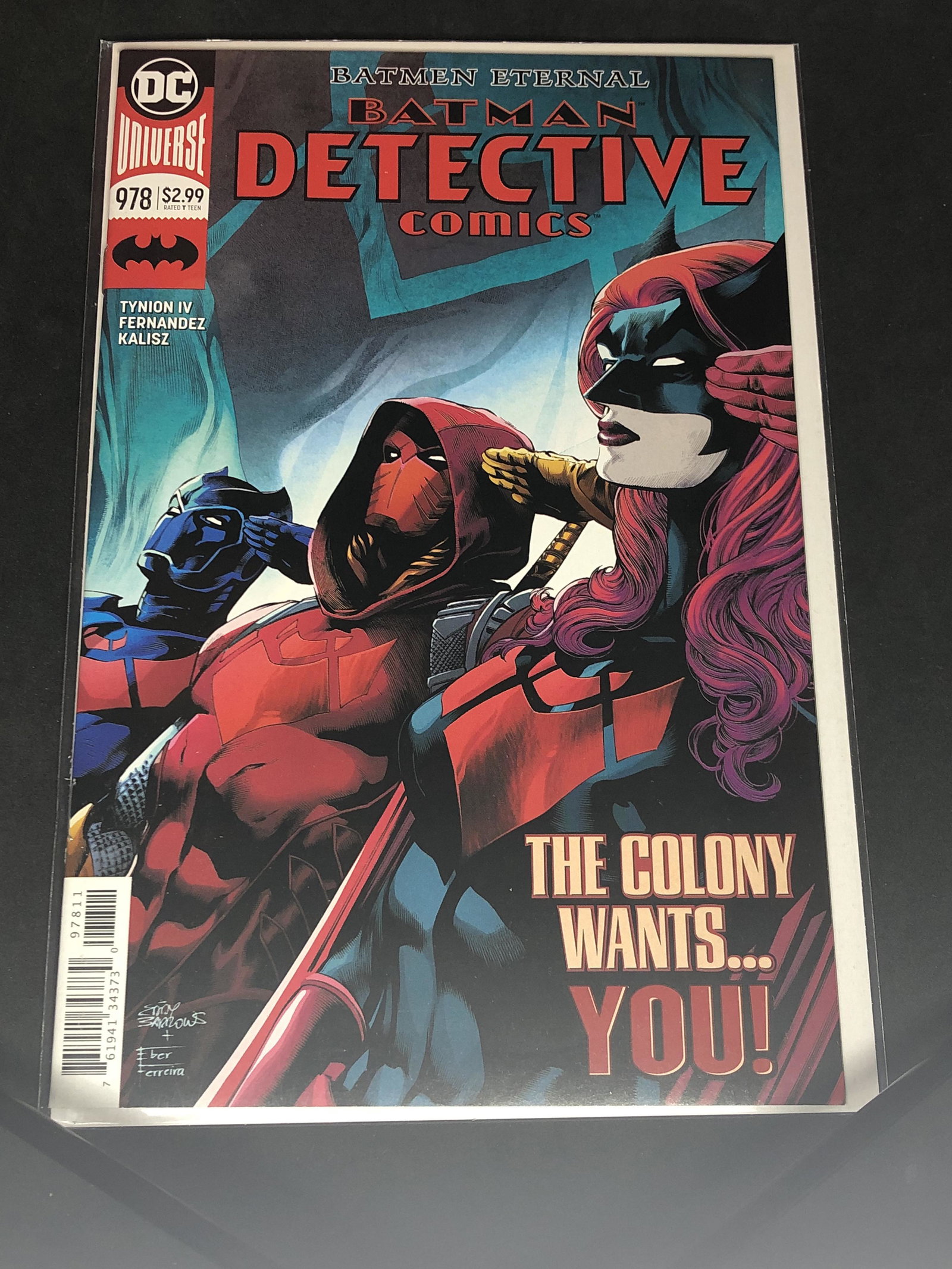 DC Batman Collectible Comic Book: DC Batman Collectible Comic Book